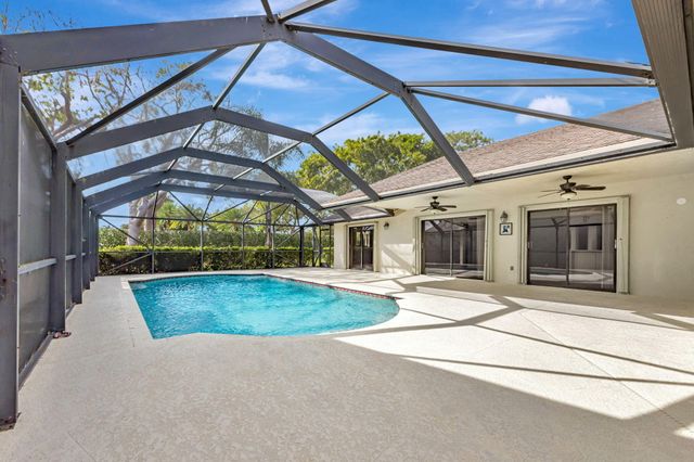 21356 Summertrace Circle, Boca Raton, FL 33428