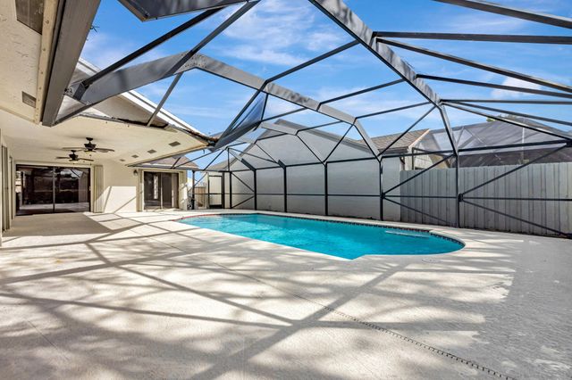 21356 Summertrace Circle, Boca Raton, FL 33428