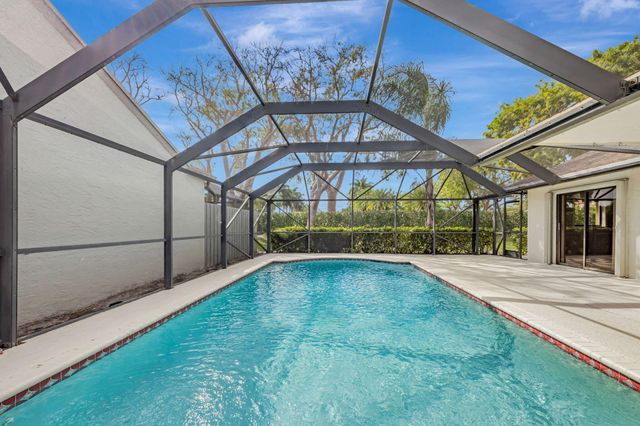 21356 Summertrace Circle, Boca Raton, FL 33428