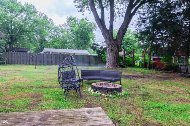 2011 Rosewood Avenue, Anderson, IN 46011