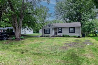 2011 Rosewood Avenue, Anderson, IN 46011