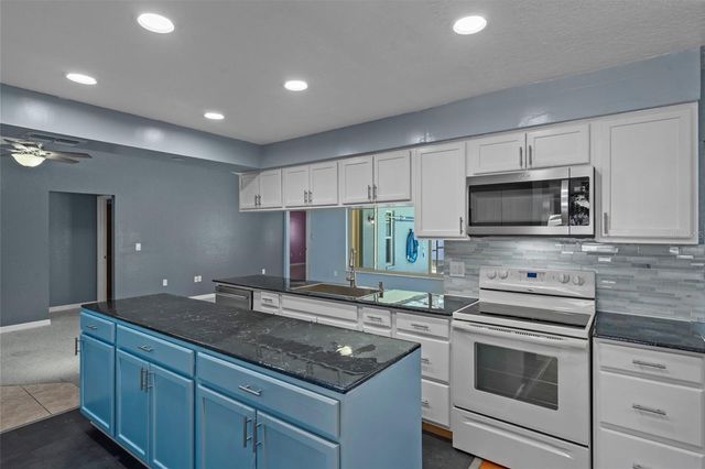 7376 SKYLARK DRIVE, Spring Hill, FL 34606