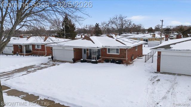 11248 Forrer Drive, Sterling Heights, MI 48312