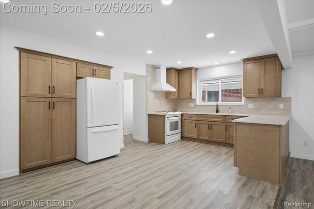 11248 Forrer Drive, Sterling Heights, MI 48312