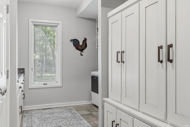 14828 Walnut Creek Drive, Fort Wayne, IN 46814
