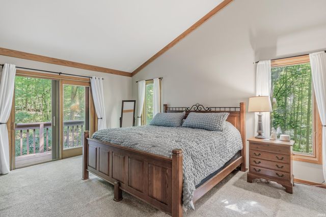 14828 Walnut Creek Drive, Fort Wayne, IN 46814