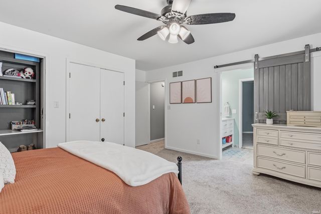14828 Walnut Creek Drive, Fort Wayne, IN 46814