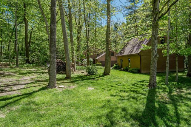 14828 Walnut Creek Drive, Fort Wayne, IN 46814