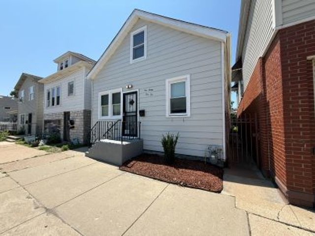13410 S Brandon Avenue, Chicago, IL 60633