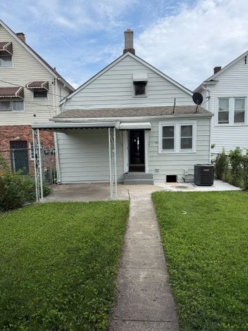13410 S Brandon Avenue, Chicago, IL 60633
