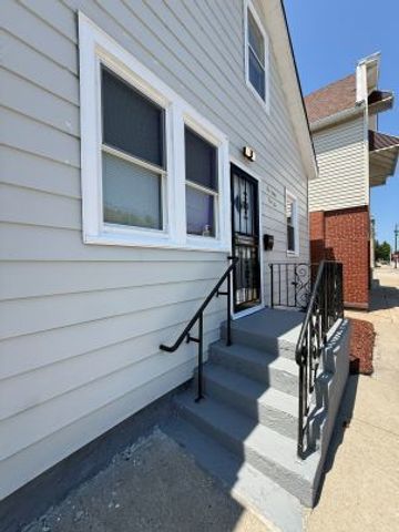 13410 S Brandon Avenue, Chicago, IL 60633