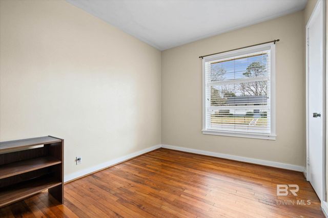 106 Esplanade Avenue, Mobile, AL 36606