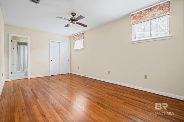 106 Esplanade Avenue, Mobile, AL 36606