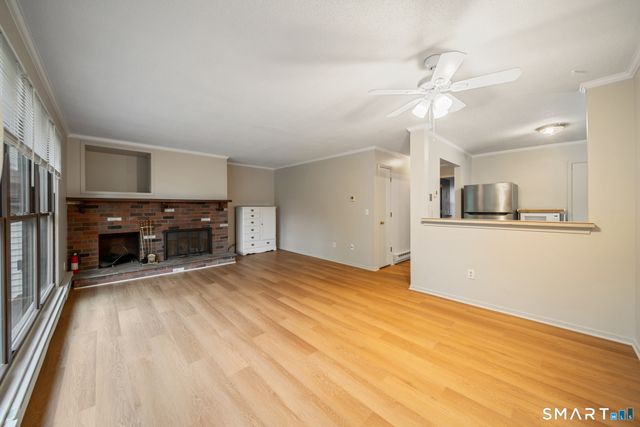 110 Wellington Drive, Farmington, CT 06032