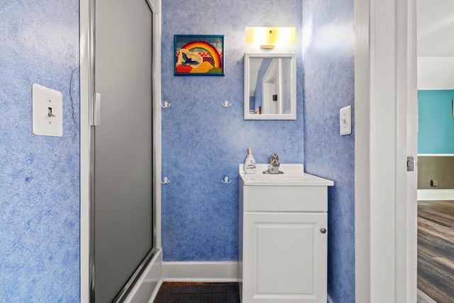 W2851 Swinghurst LANE, Lake Geneva, WI 53147