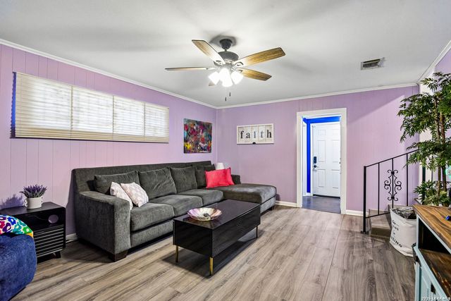 331 SUTTON DR, San Antonio, TX 78228