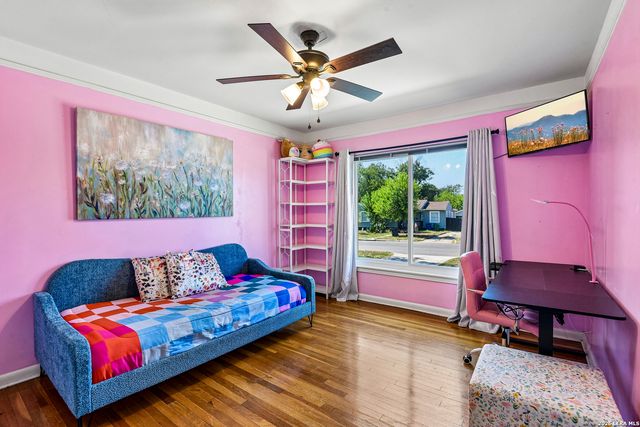 331 SUTTON DR, San Antonio, TX 78228