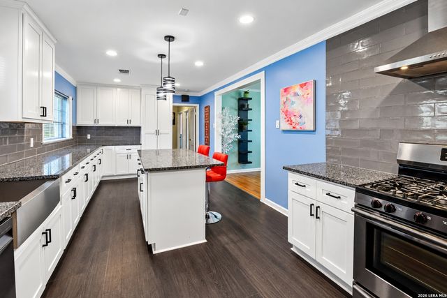 331 SUTTON DR, San Antonio, TX 78228