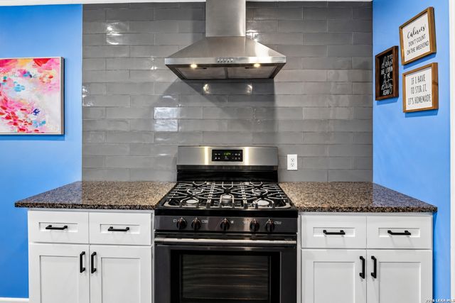 331 SUTTON DR, San Antonio, TX 78228