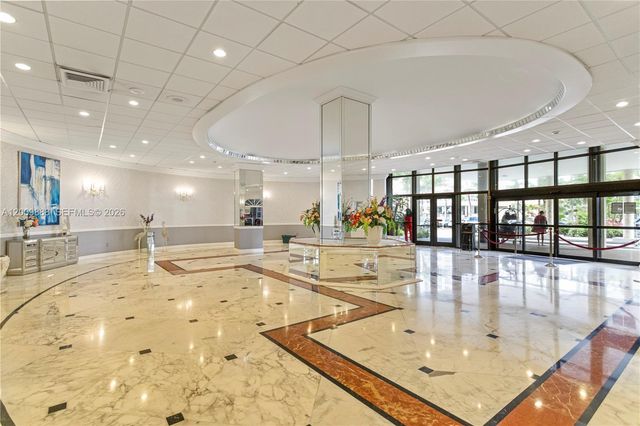 3800 S Ocean Drive 414, Hollywood, FL 33019