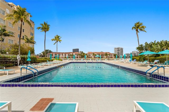 3800 S Ocean Drive 414, Hollywood, FL 33019