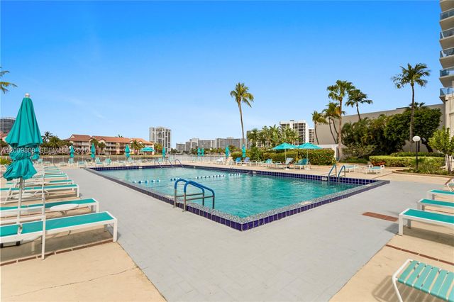 3800 S Ocean Drive 414, Hollywood, FL 33019