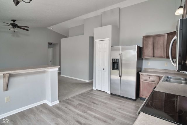 12983 Quarterback Lane, Fishers, IN 46037