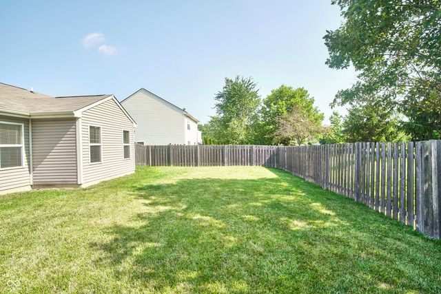 12983 Quarterback Lane, Fishers, IN 46037