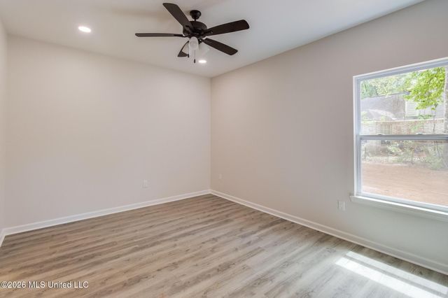 8713 Barnacle Boulevard, Ocean Springs, MS 39564