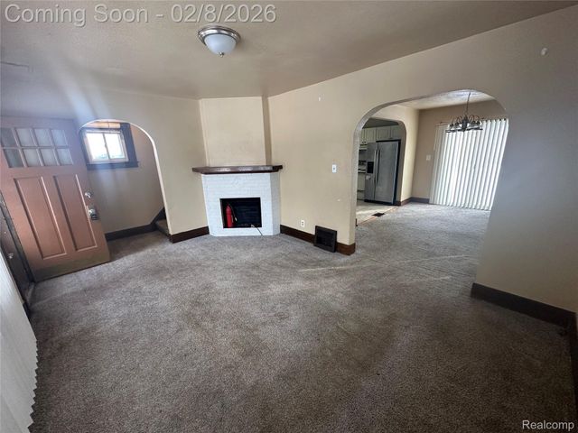 1415 Richmond Avenue, Lincoln Park, MI 48146