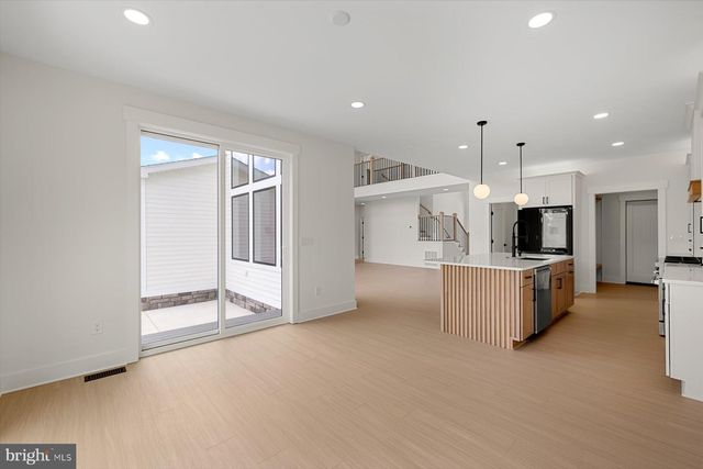 3 PERSIMMON LN, Harbeson, DE 19951