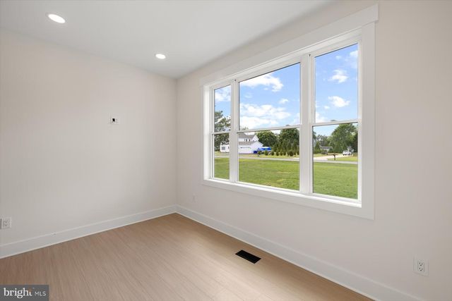 3 PERSIMMON LN, Harbeson, DE 19951