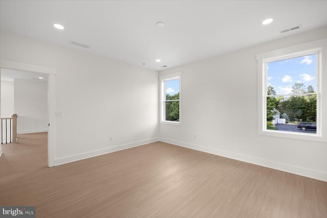 3 PERSIMMON LN, Harbeson, DE 19951