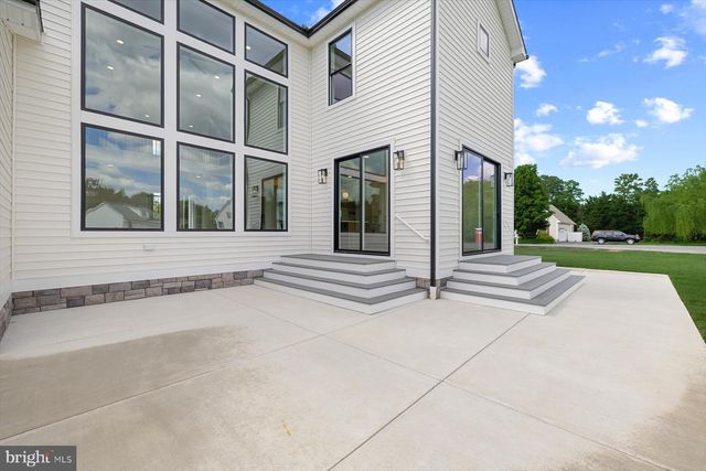 3 PERSIMMON LN, Harbeson, DE 19951