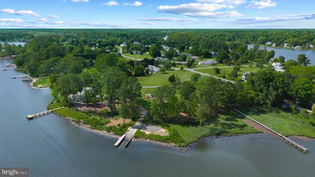 3 PERSIMMON LN, Harbeson, DE 19951