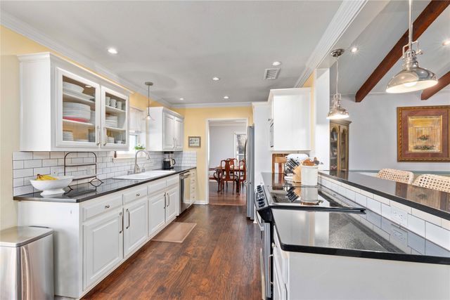 209 Quail Run, Brownwood, TX 76801