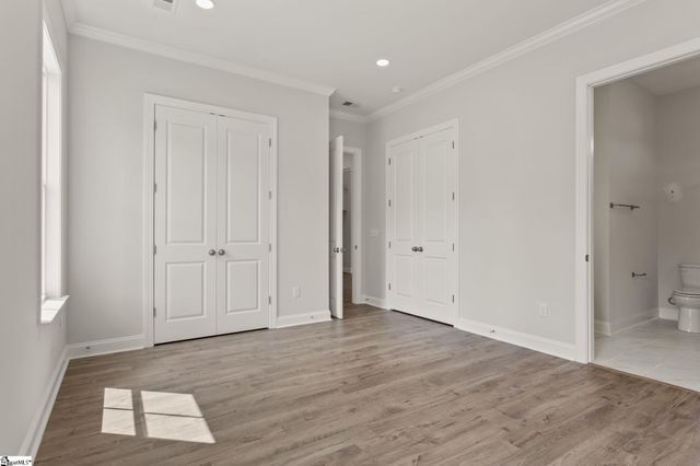 125 Cottage Lane, Greenwood, SC 29649