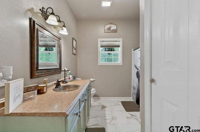 339 Williams Rd, Gilmer, TX 75645