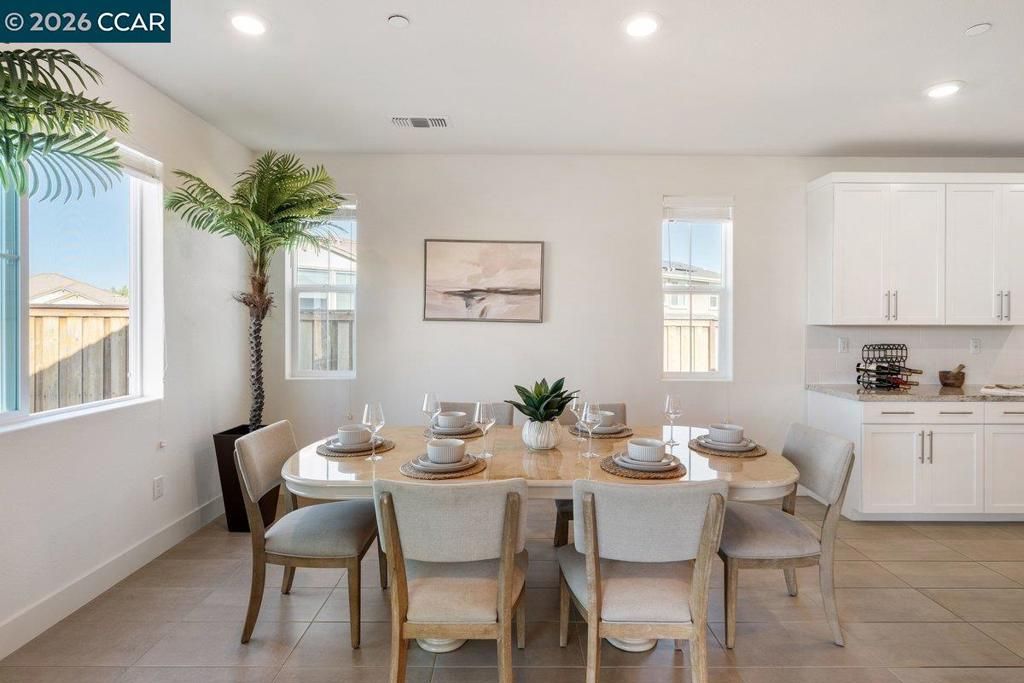 Image 15 of property listing at 6808 Verbena St, Tracy, CA 95377