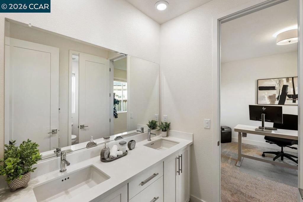 Image 30 of property listing at 6808 Verbena St, Tracy, CA 95377