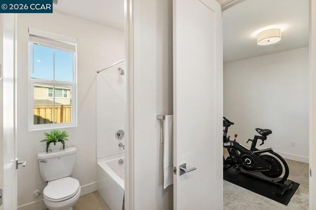 Image 32 of property listing at 6808 Verbena St, Tracy, CA 95377