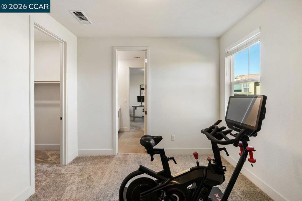 Image 34 of property listing at 6808 Verbena St, Tracy, CA 95377