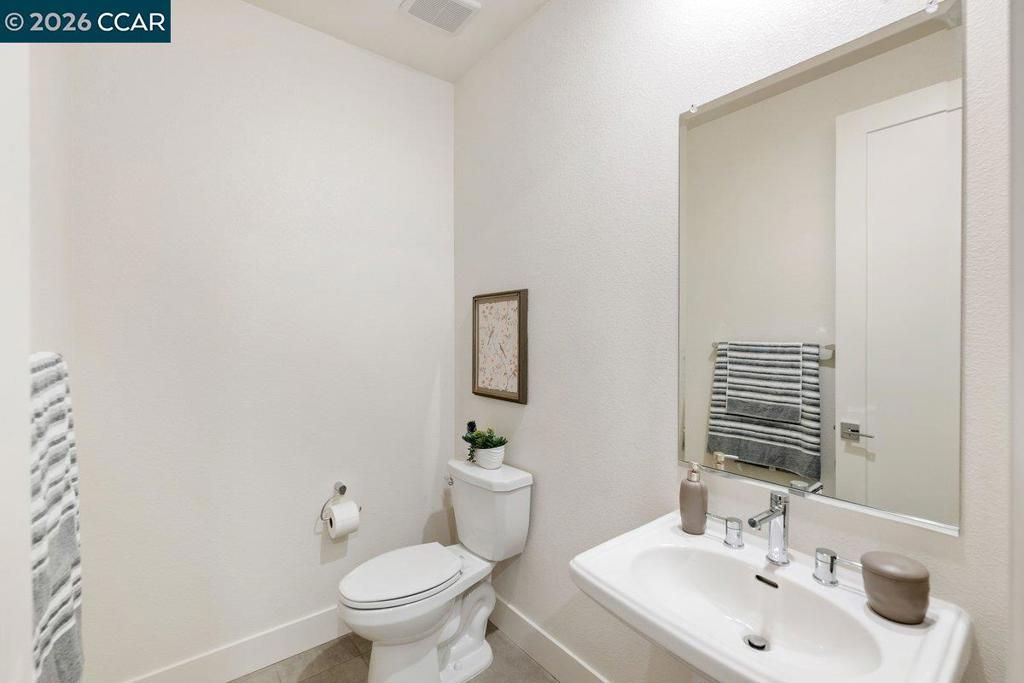 Image 42 of property listing at 6808 Verbena St, Tracy, CA 95377