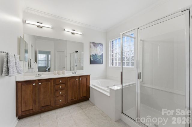 422 Deer Brush Lane, Waxhaw, NC 28173