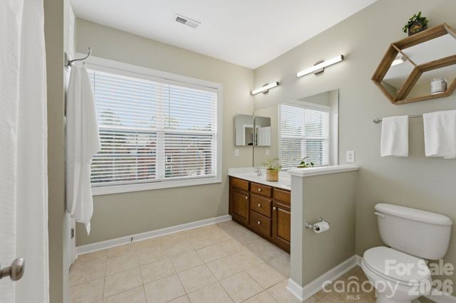 422 Deer Brush Lane, Waxhaw, NC 28173