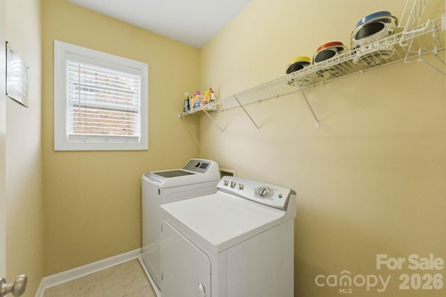 422 Deer Brush Lane, Waxhaw, NC 28173