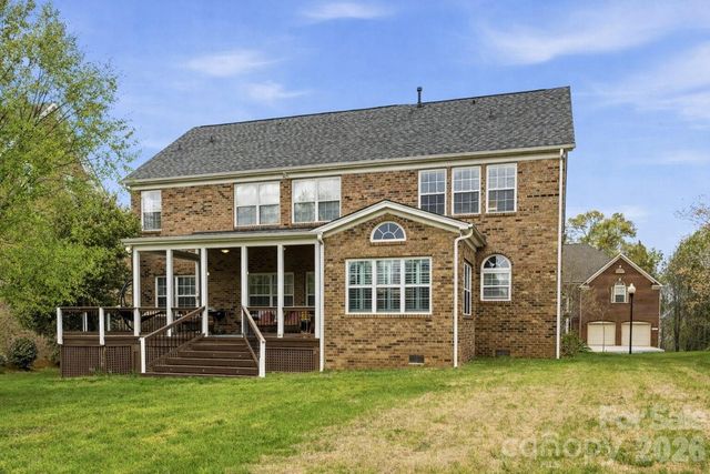 422 Deer Brush Lane, Waxhaw, NC 28173