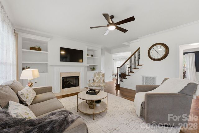 422 Deer Brush Lane, Waxhaw, NC 28173