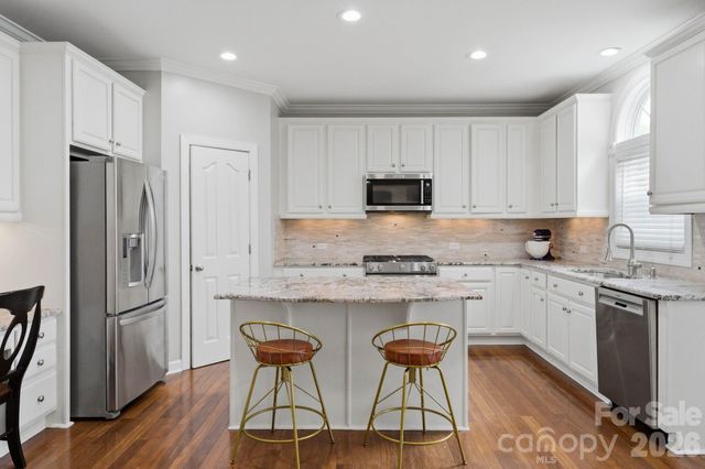 422 Deer Brush Lane, Waxhaw, NC 28173