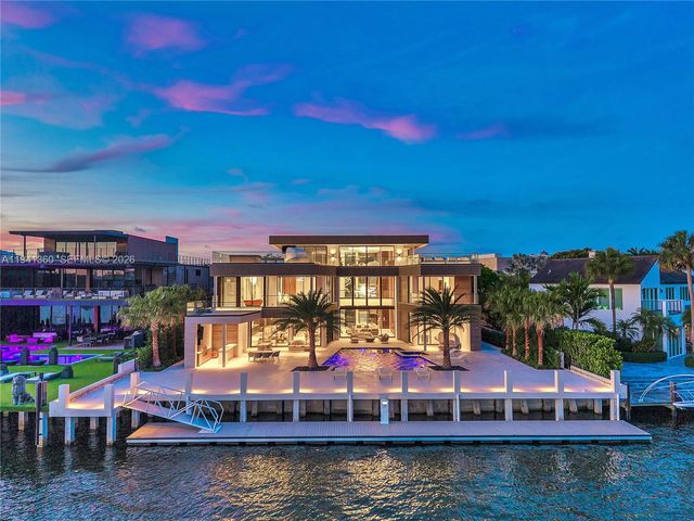 725 Middle River Drive, Fort Lauderdale, FL 33304